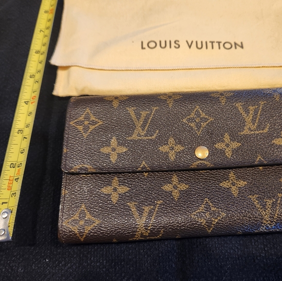 LOUIS VUITTON Monogram Sarah Long Wallet Brown - Picture 2 of 9
